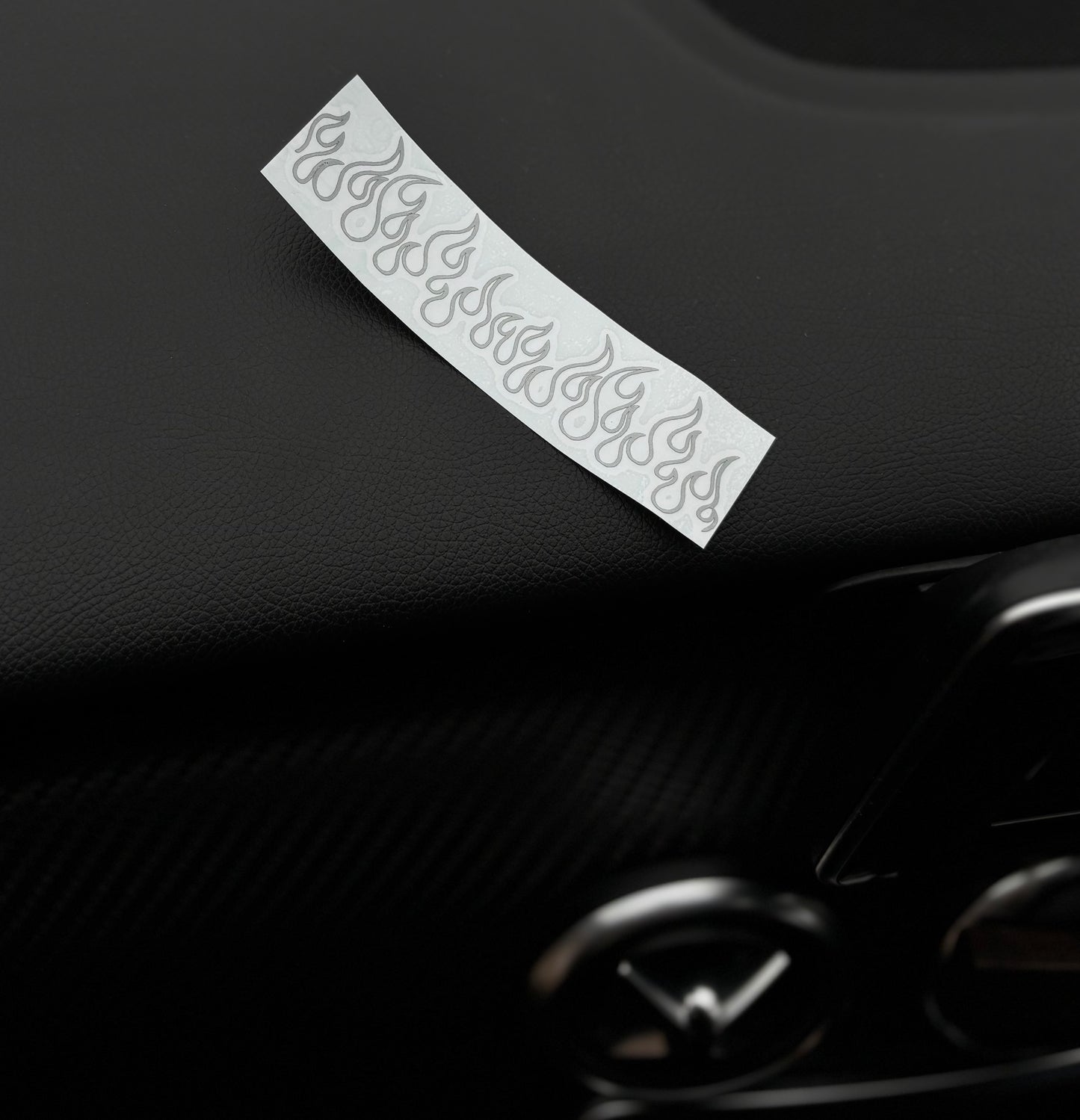 Autocolant cu flacără Fineline