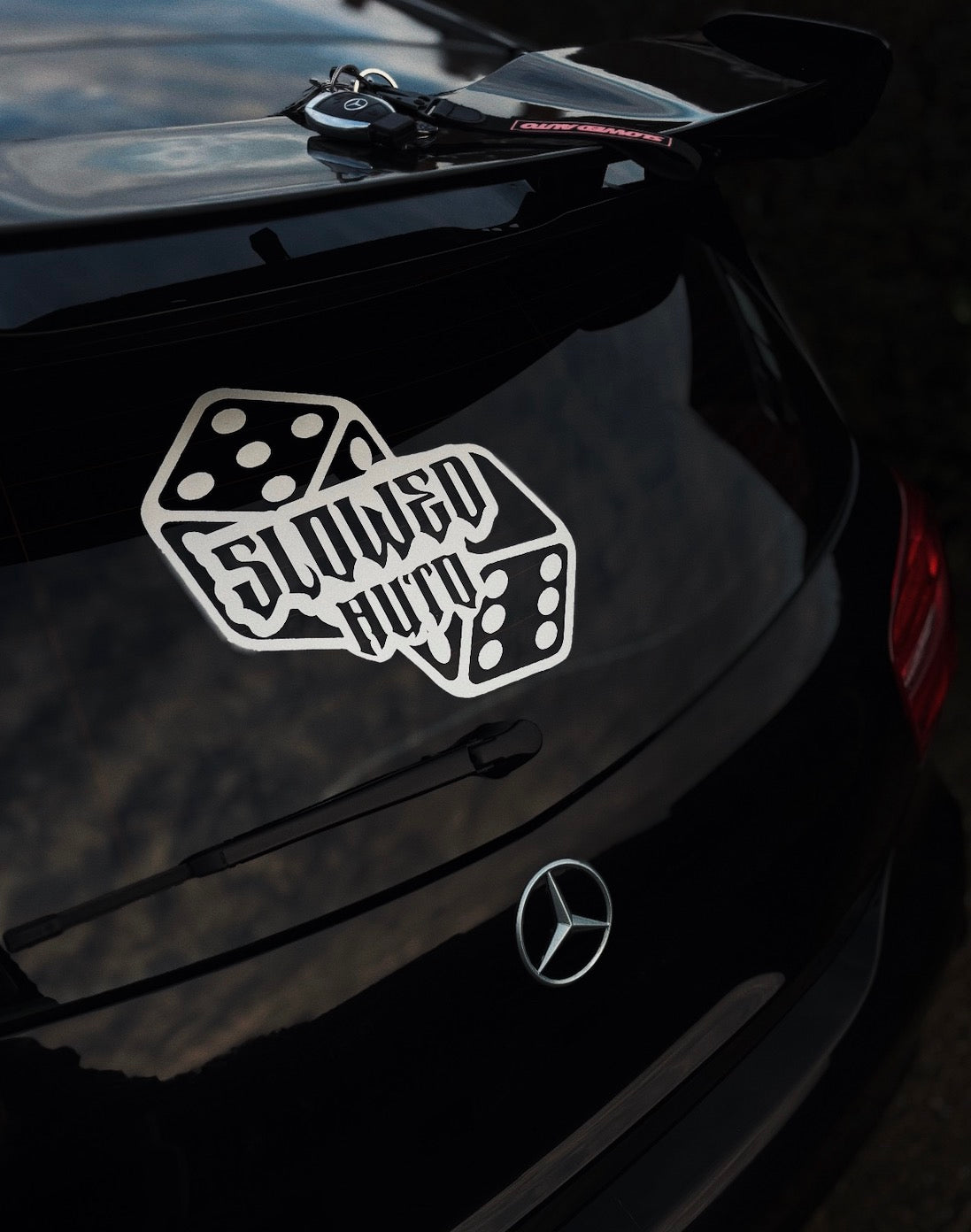 Autocolant DICE pentru parbriz